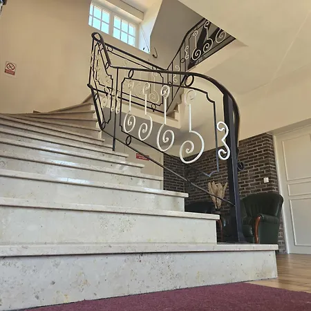 Chambre Villa * Waziers